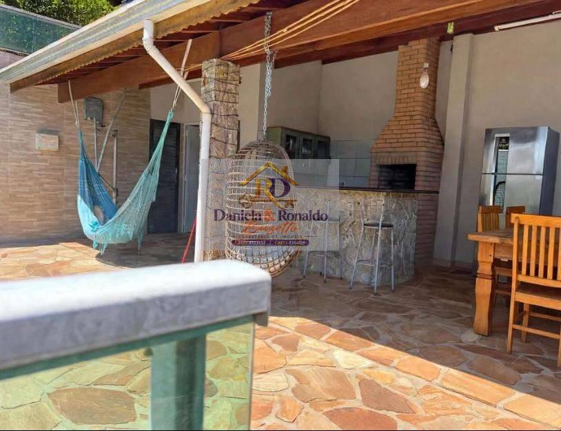 Casa à venda em Jundiaí, SANTA GERTRUDES, com 3 quartos, 192m² - Daniela deSouza