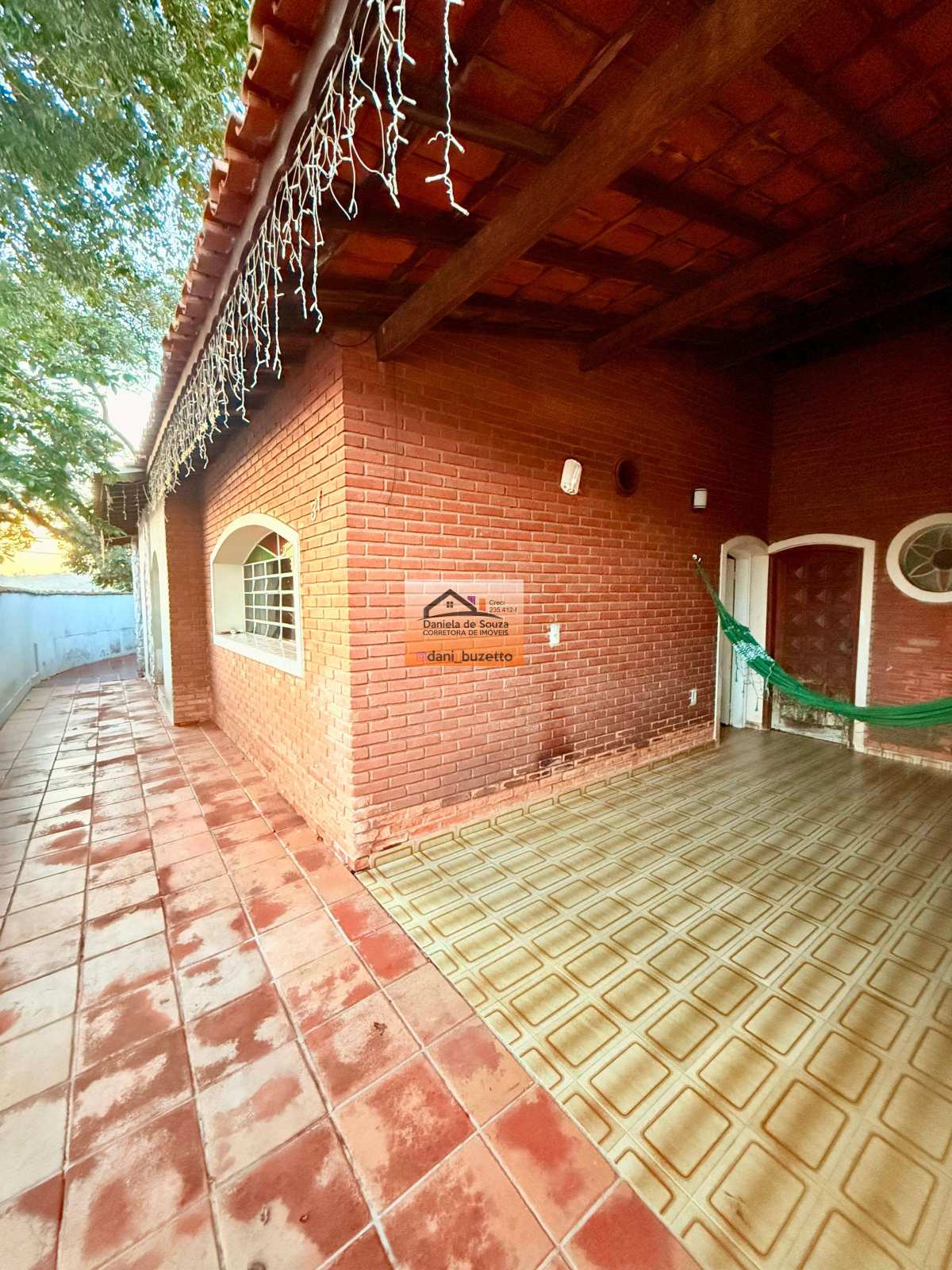 Casa à venda com 3 quartos, 144m² - JD SÃO LUIS,Jundiaí