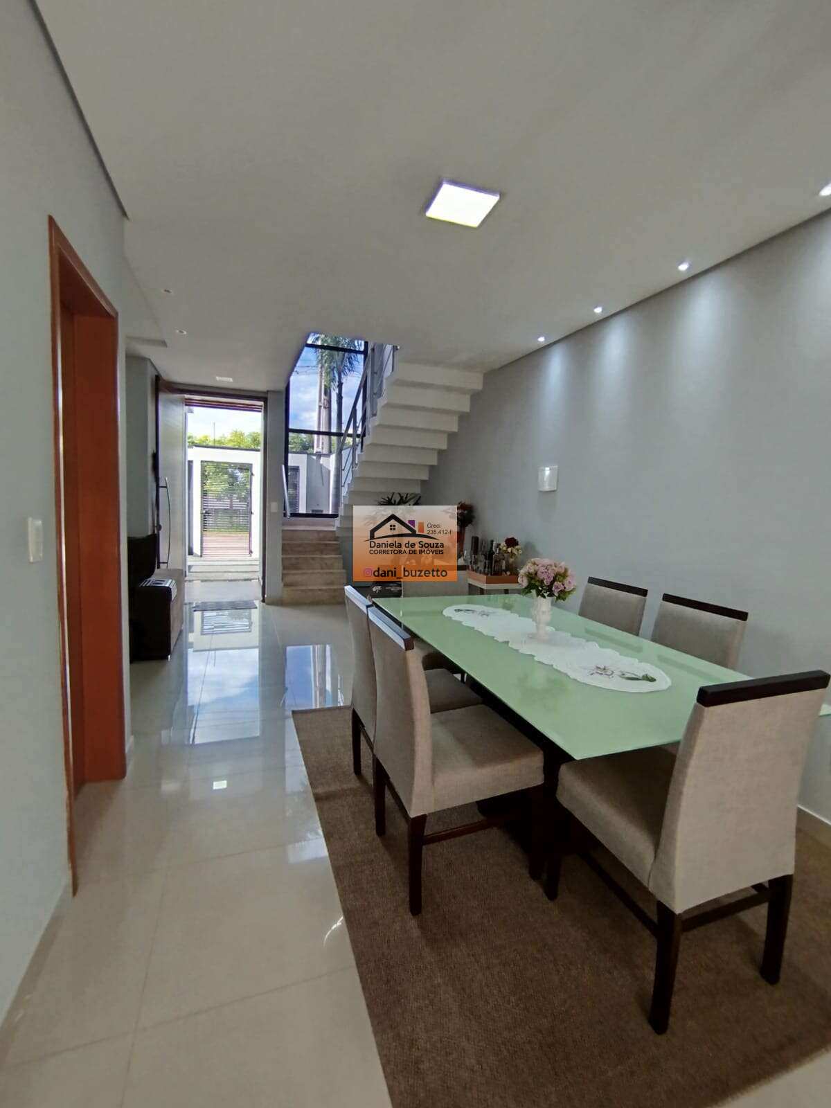 Sobrado à venda com 3 quartos, 144m² - VALE VERDE,Jundiaí
